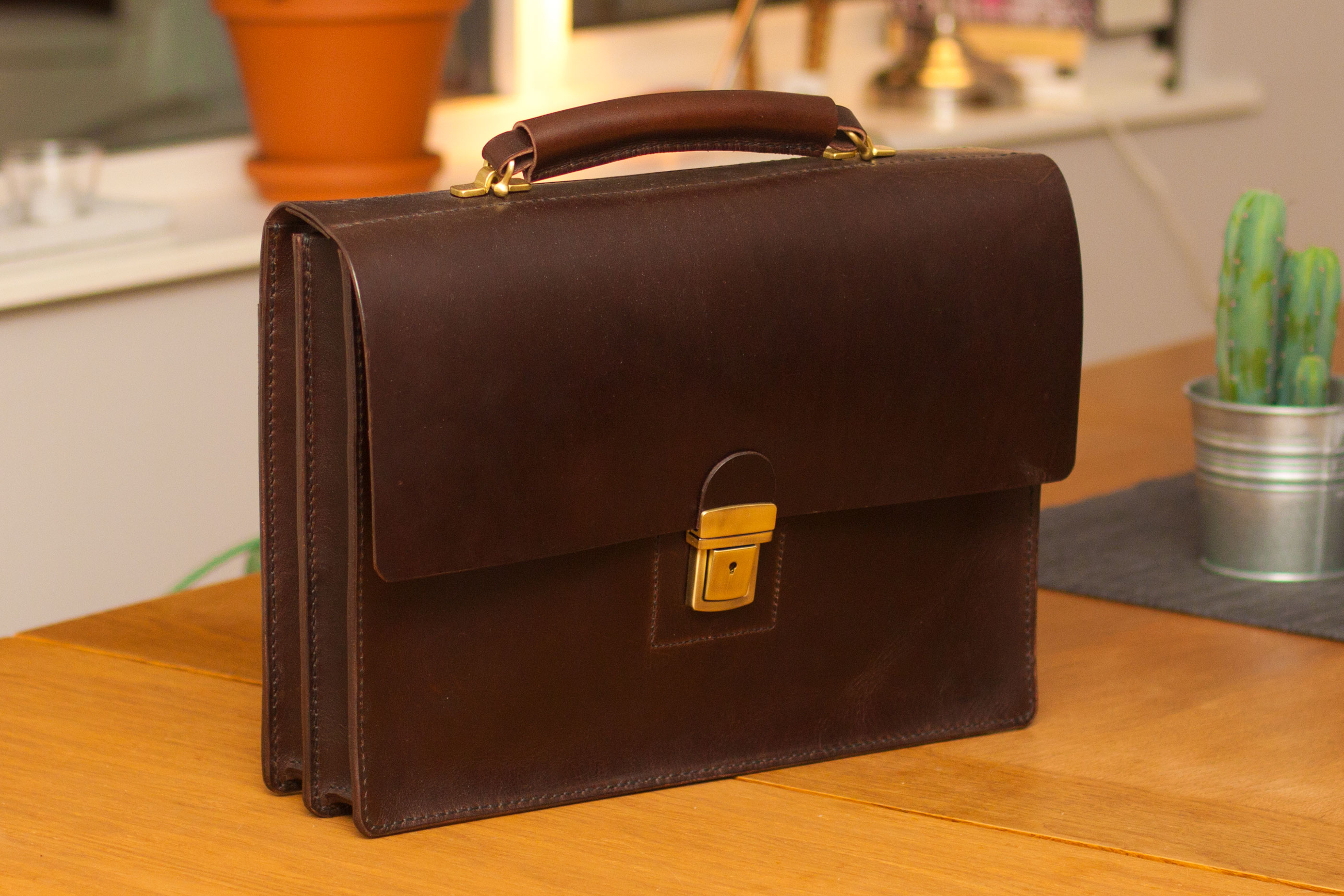 A. Hoem finished case